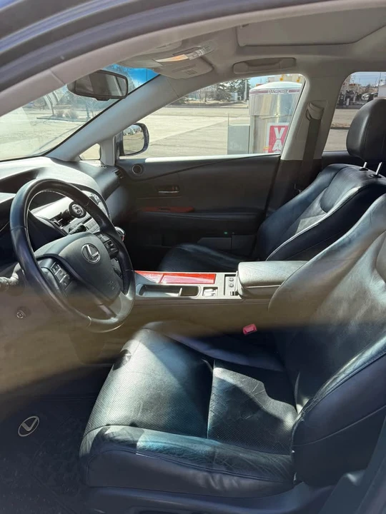 2010 Lexus RX 3rd Gen - Image 10 of 14