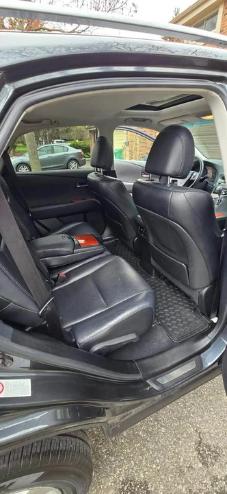 2010 Lexus RX 3rd Gen - Image 7 of 8