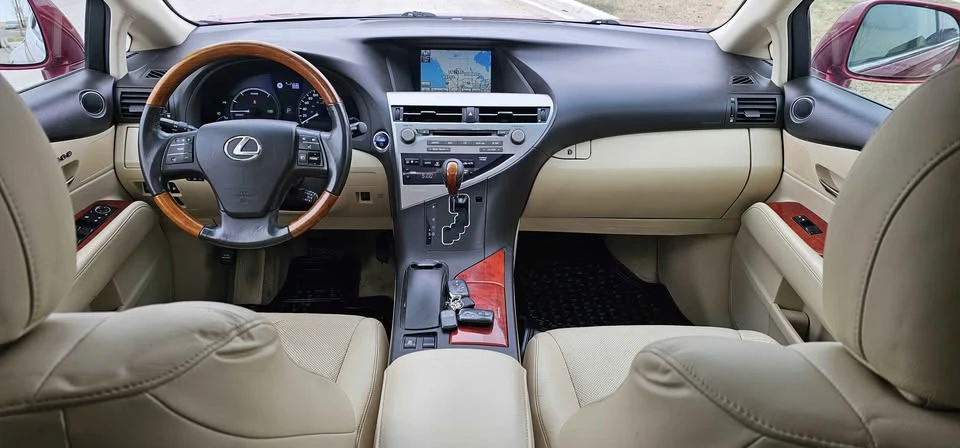 2010 Lexus RX 3rd Gen - Image 7 of 20