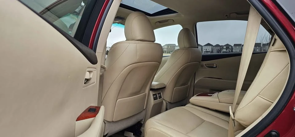 2010 Lexus RX 3rd Gen - Image 12 of 20
