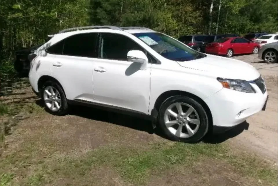 2010 Lexus RX 3rd Gen - Image 2 of 10