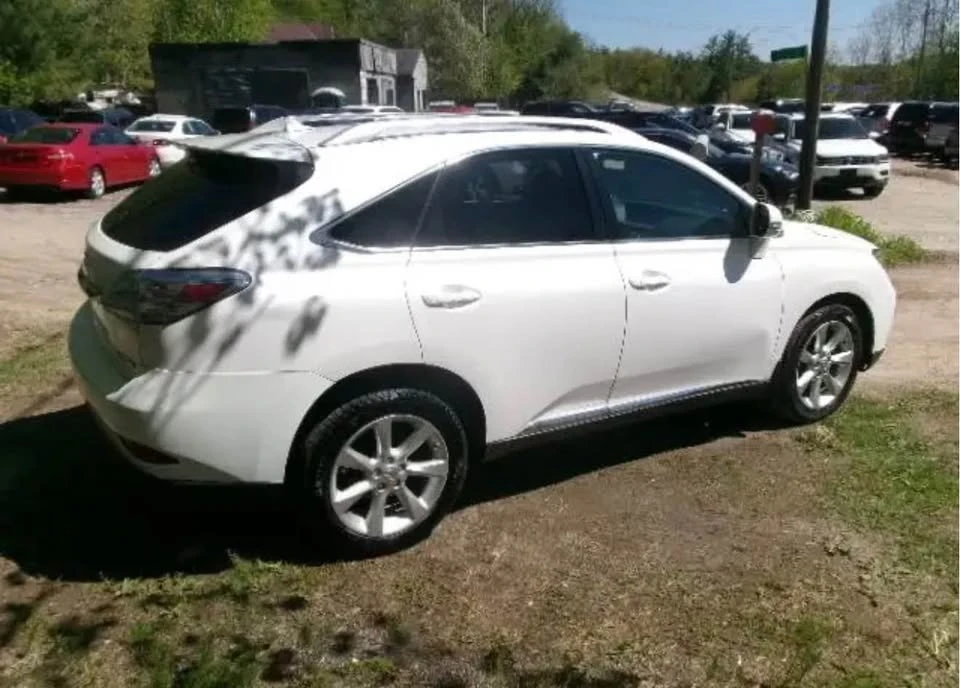 2010 Lexus RX 3rd Gen - Image 7 of 10