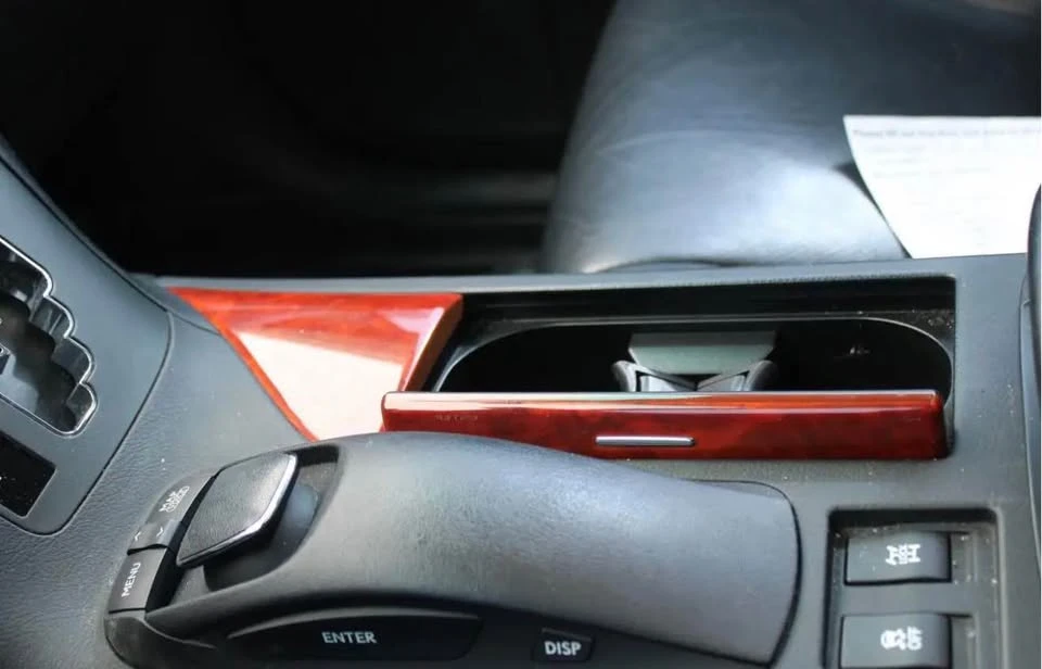 2010 Lexus RX 3rd Gen - Image 8 of 10