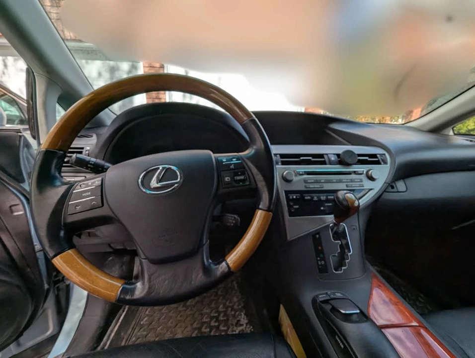 2010 Lexus RX 3rd Gen - Image 3 of 7