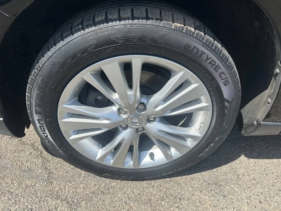2010 Lexus RX 3rd Gen - Image 9 of 17