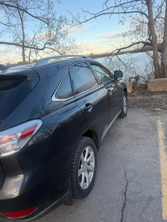 2010 Lexus RX 3rd Gen - Image 3 of 8