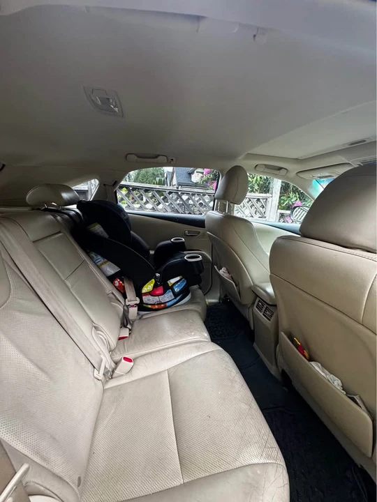 2010 Lexus RX 3rd Gen - Image 7 of 11