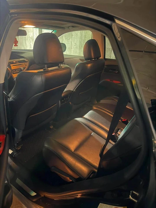 2010 Lexus RX 3rd Gen - Image 5 of 9