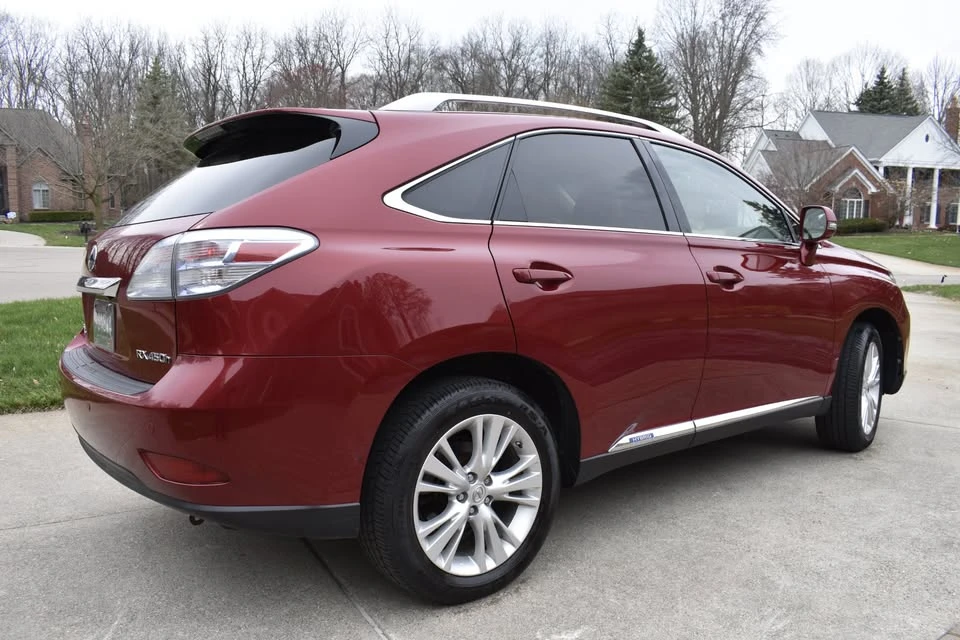 2010 Lexus RX 3rd Gen - Image 4 of 18