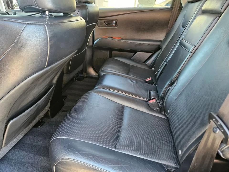 2010 Lexus RX 3rd Gen - Image 11 of 18