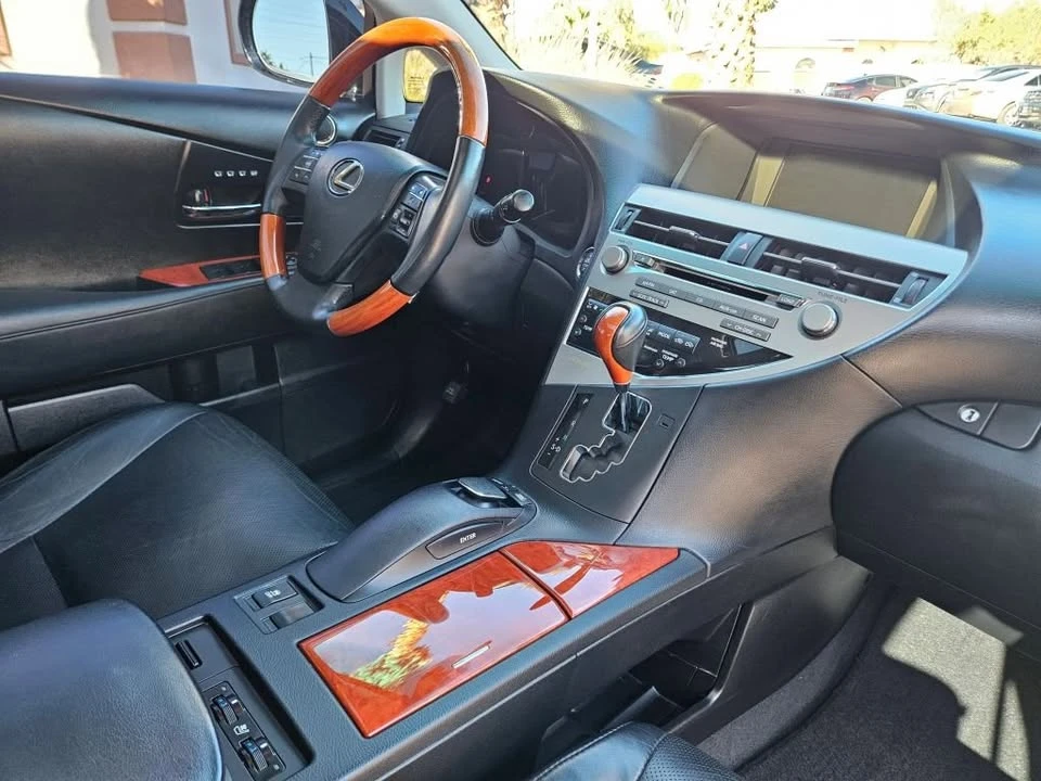 2010 Lexus RX 3rd Gen - Image 18 of 18