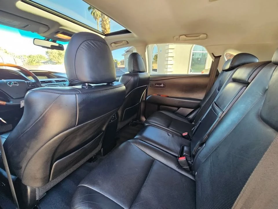 2010 Lexus RX 3rd Gen - Image 12 of 18