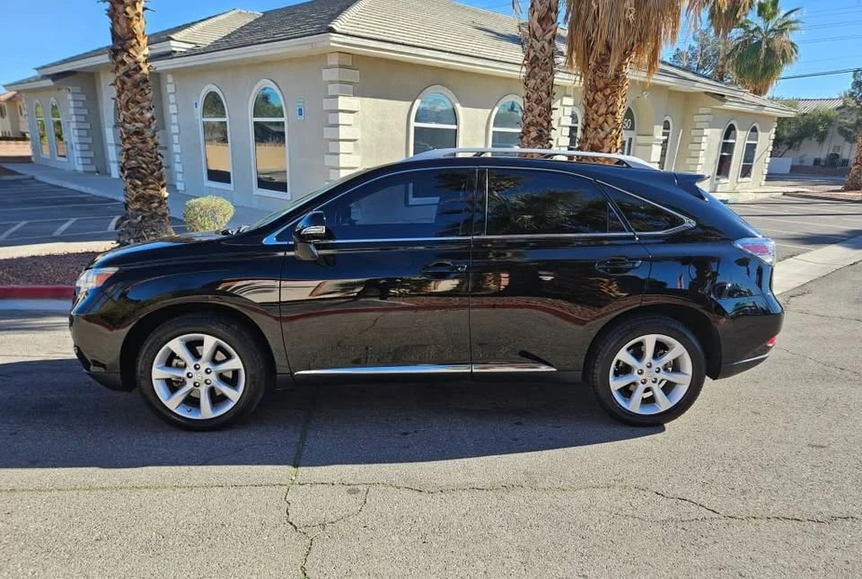2010 Lexus RX 3rd Gen - Image 4 of 18
