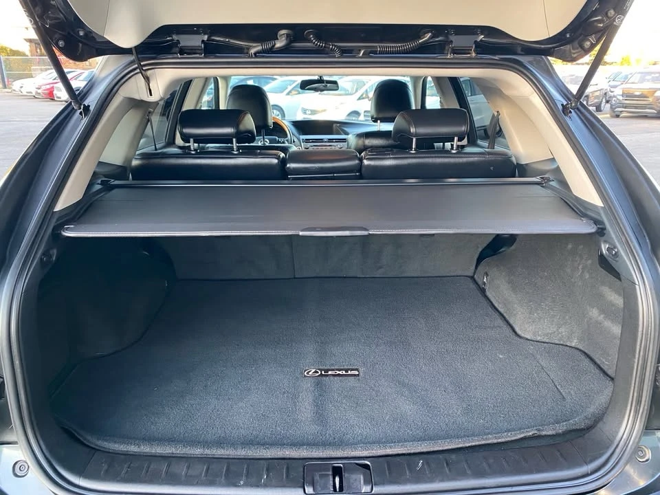 2010 Lexus RX 3rd Gen - Image 13 of 16