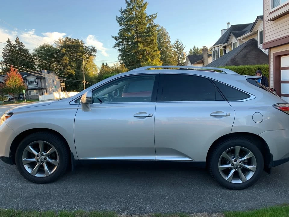 2010 Lexus RX 3rd Gen - Image 2 of 8