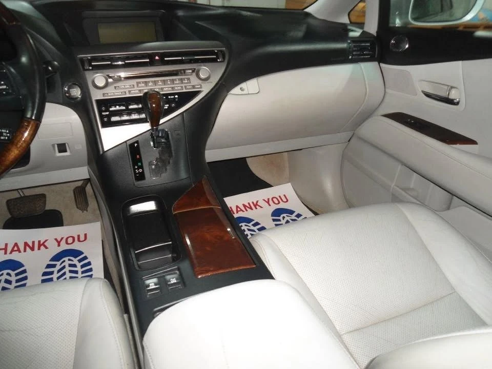 2010 Lexus RX 3rd Gen - Image 14 of 14