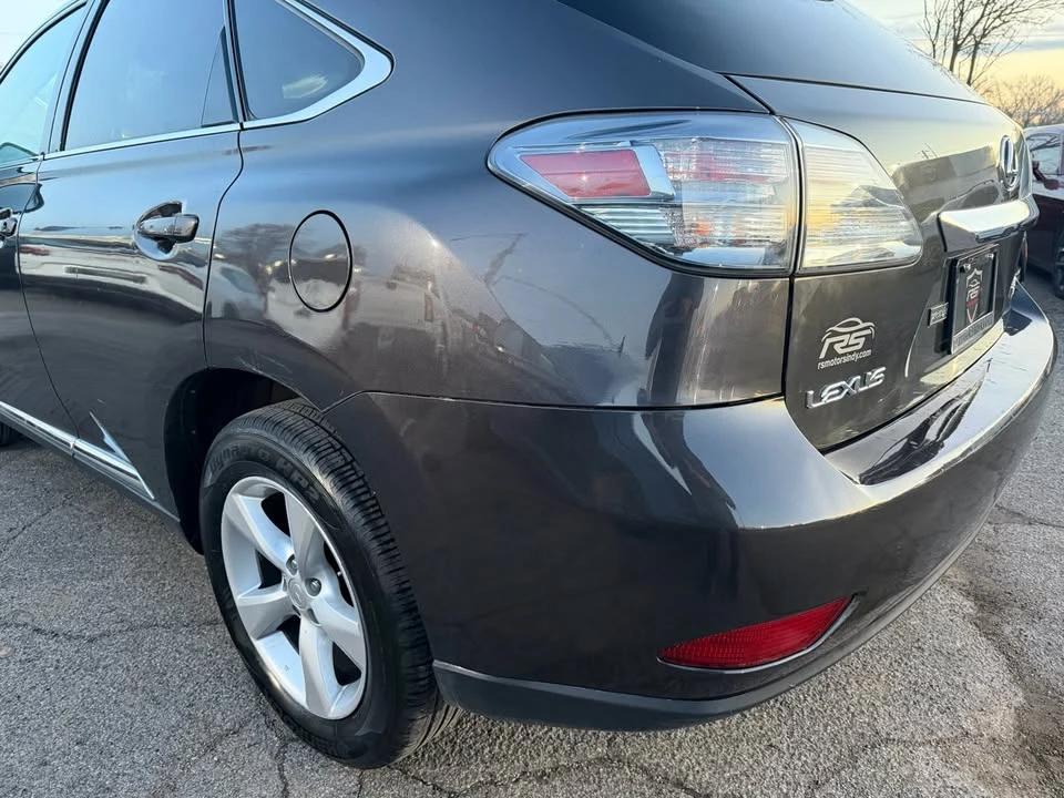 2010 Lexus RX 3rd Gen - Image 19 of 20