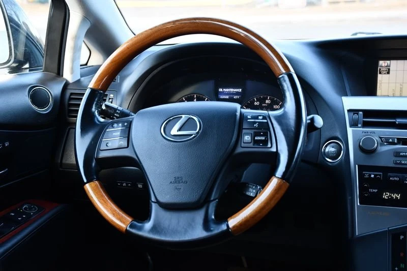 2010 Lexus RX 3rd Gen - Image 10 of 19