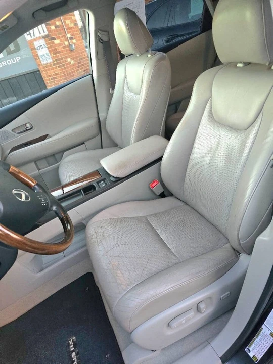 2010 Lexus RX 3rd Gen - Image 6 of 15