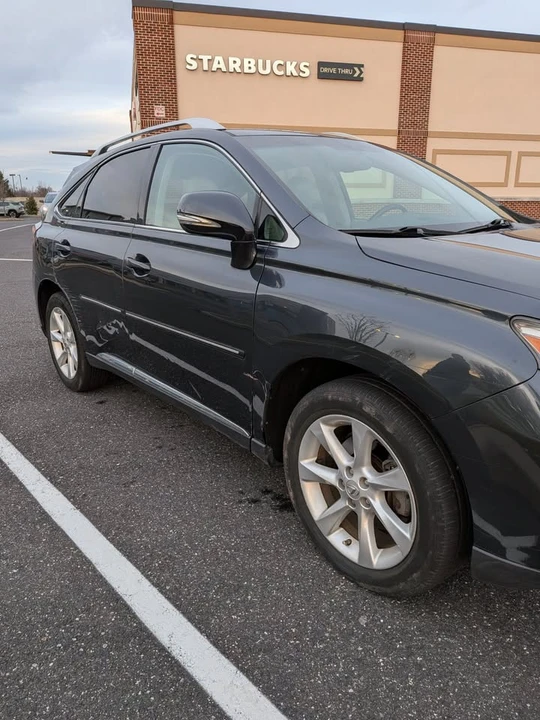 2010 Lexus RX 3rd Gen - Image 2 of 14