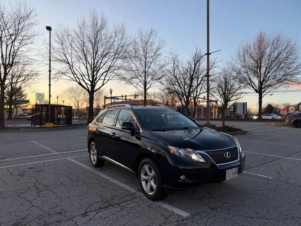 2010 Lexus RX 3rd Gen - Image 2 of 13