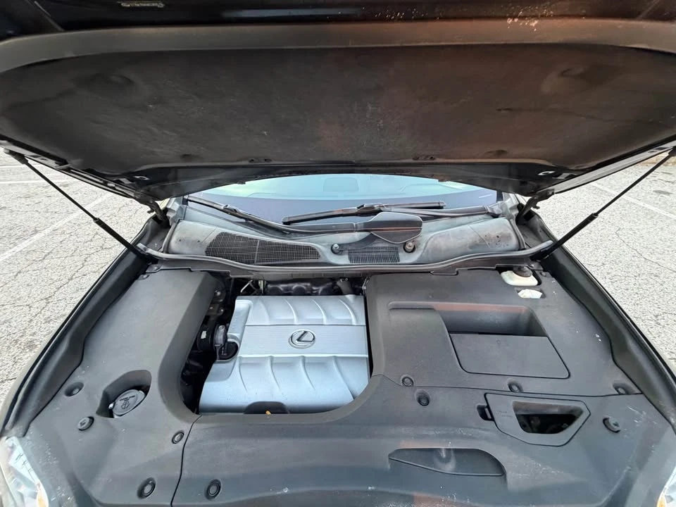 2010 Lexus RX 3rd Gen - Image 7 of 13
