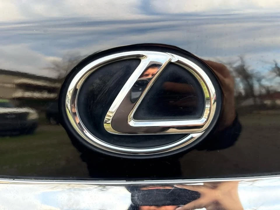 2010 Lexus RX 3rd Gen - Image 12 of 19