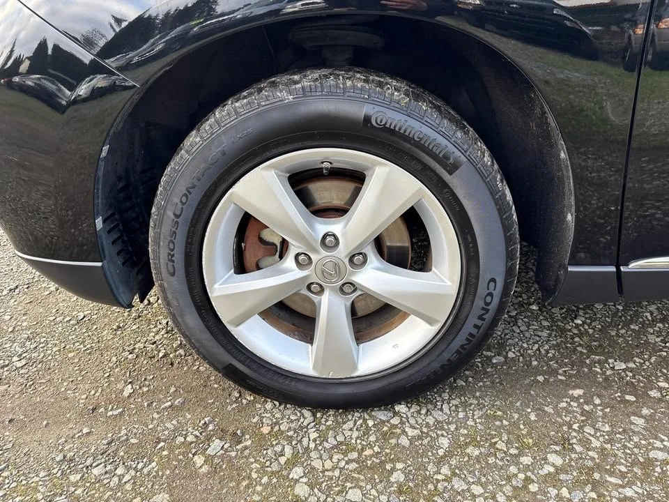 2010 Lexus RX 3rd Gen - Image 17 of 19