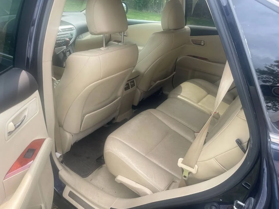 2010 Lexus RX 3rd Gen - Image 8 of 18