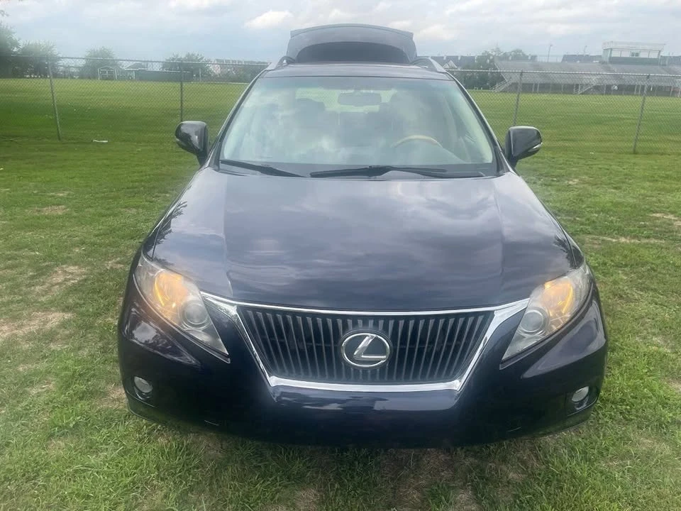 2010 Lexus RX 3rd Gen - Image 2 of 18