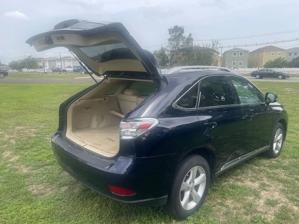 2010 Lexus RX 3rd Gen - Image 4 of 18