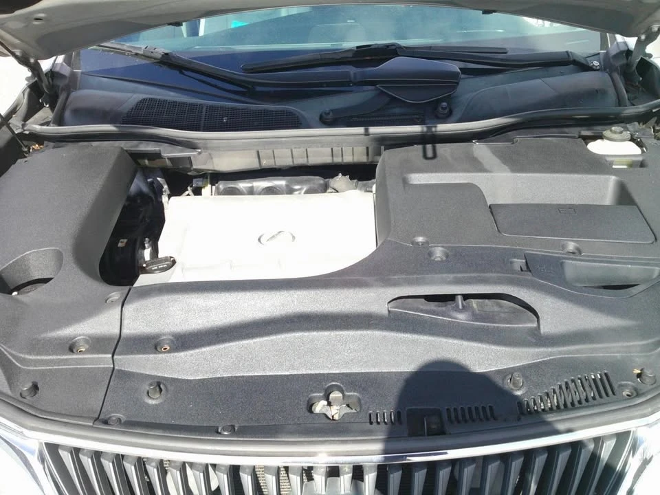 2010 Lexus RX 3rd Gen - Image 19 of 20