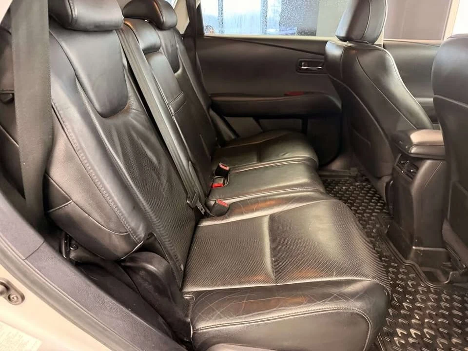 2010 Lexus RX 3rd Gen - Image 12 of 20