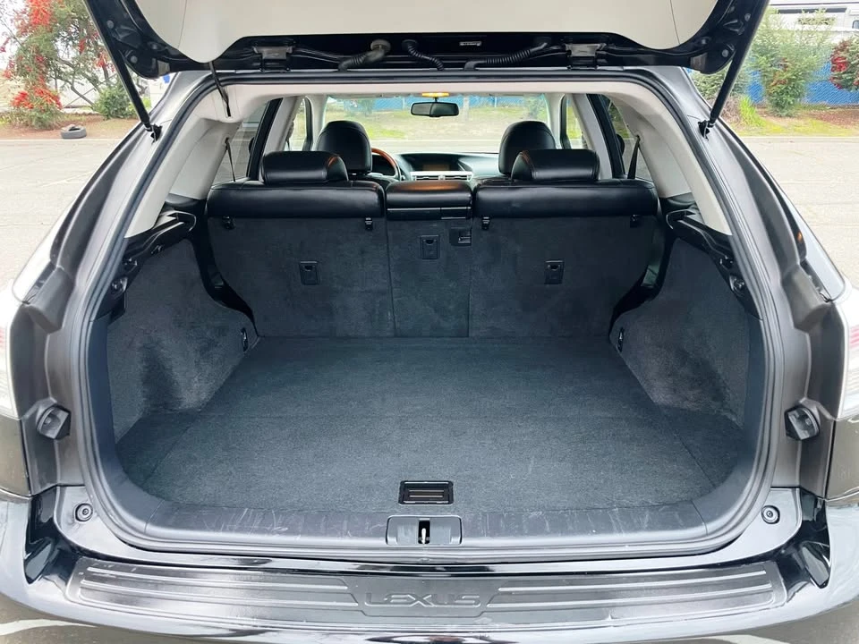 2010 Lexus RX 3rd Gen - Image 20 of 20