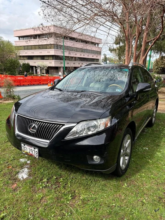 2010 Lexus RX 3rd Gen - Image 8 of 10