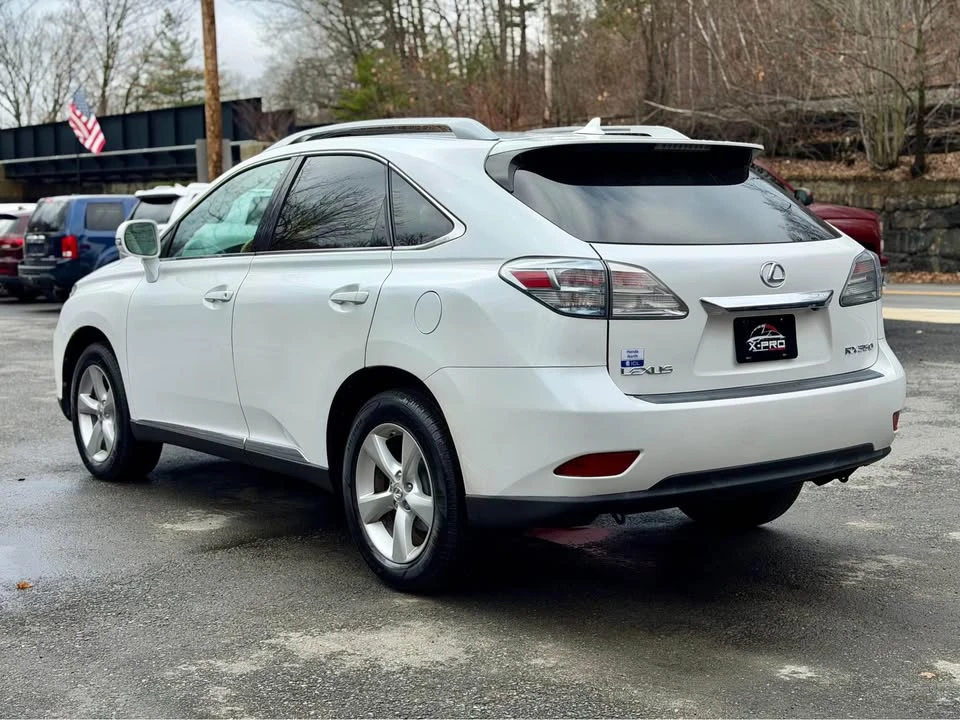 2010 Lexus RX 3rd Gen - Image 6 of 20