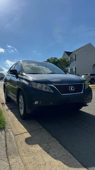 2010 Lexus RX 3rd Gen - Image 2 of 10