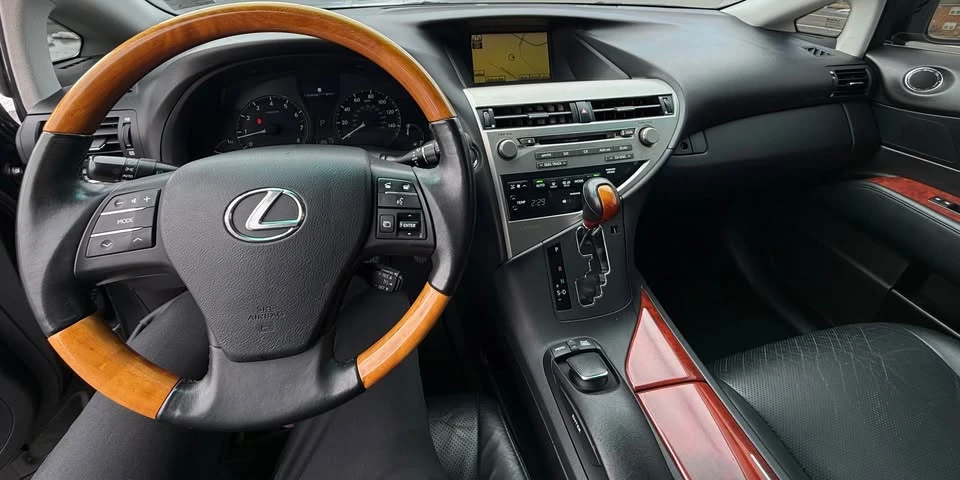 2010 Lexus RX 3rd Gen - Image 10 of 10