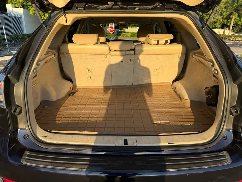 2010 Lexus RX 3rd Gen - Image 3 of 11