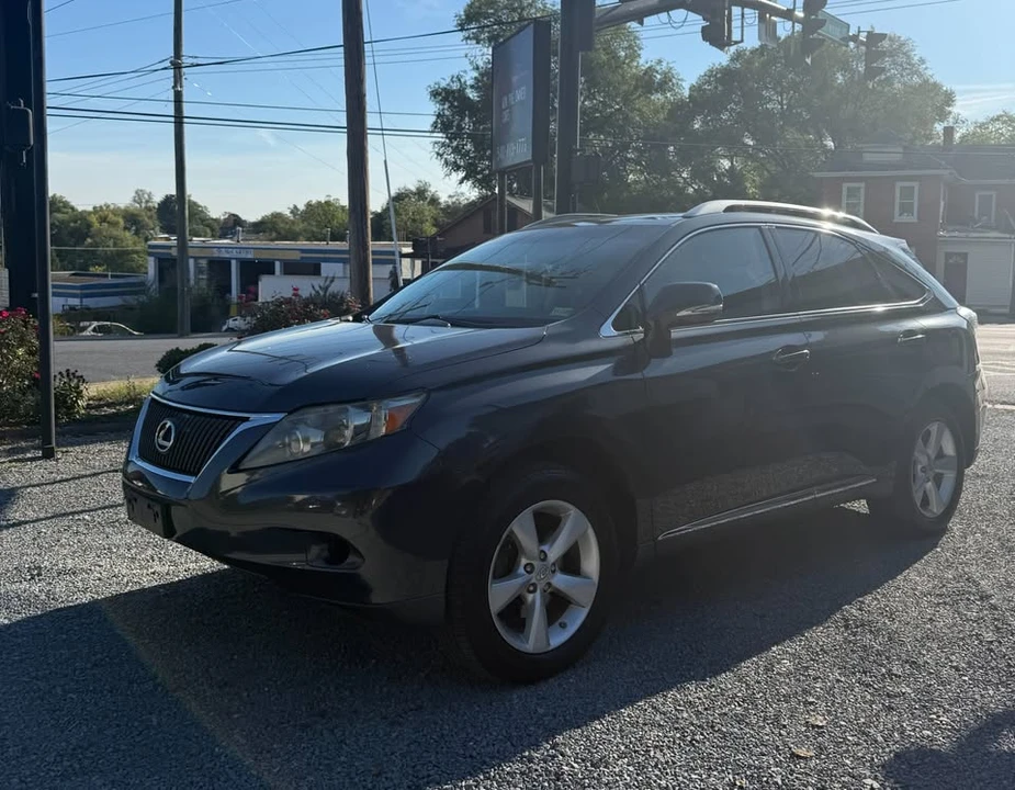 2010 Lexus RX 3rd Gen - Image 2 of 15
