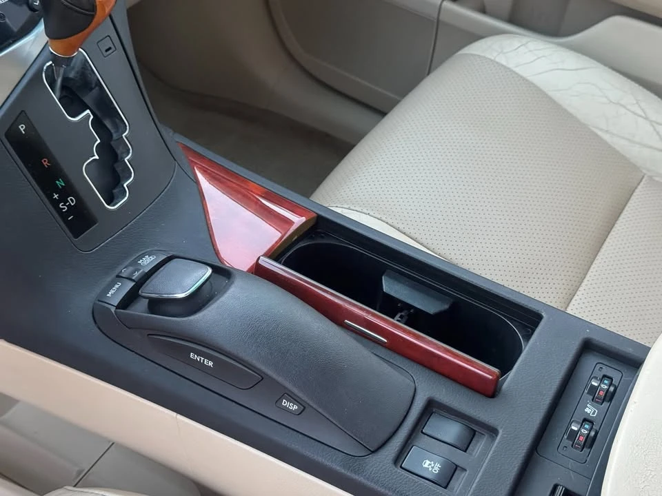 2010 Lexus RX 3rd Gen - Image 18 of 18