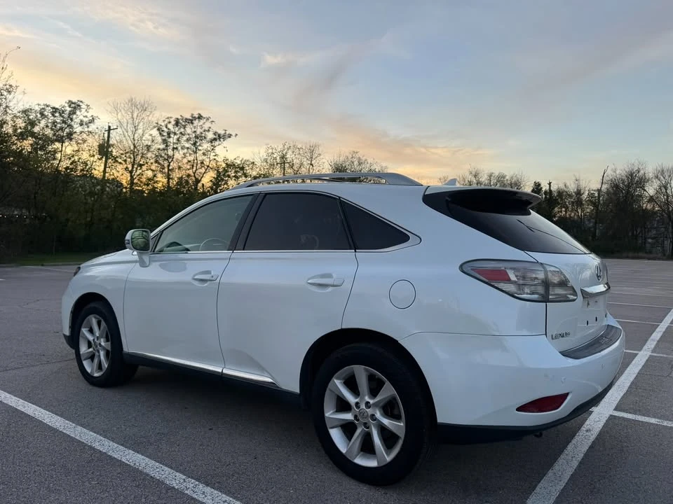 2010 Lexus RX 3rd Gen - Image 2 of 18