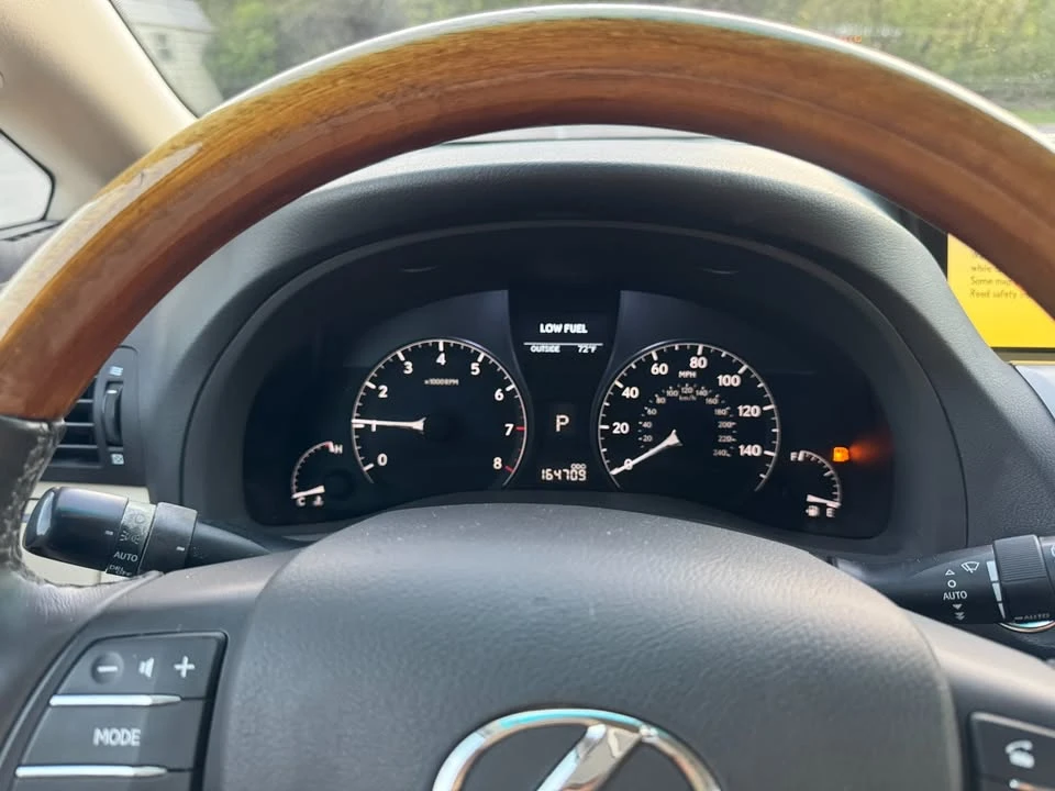 2010 Lexus RX 3rd Gen - Image 5 of 18