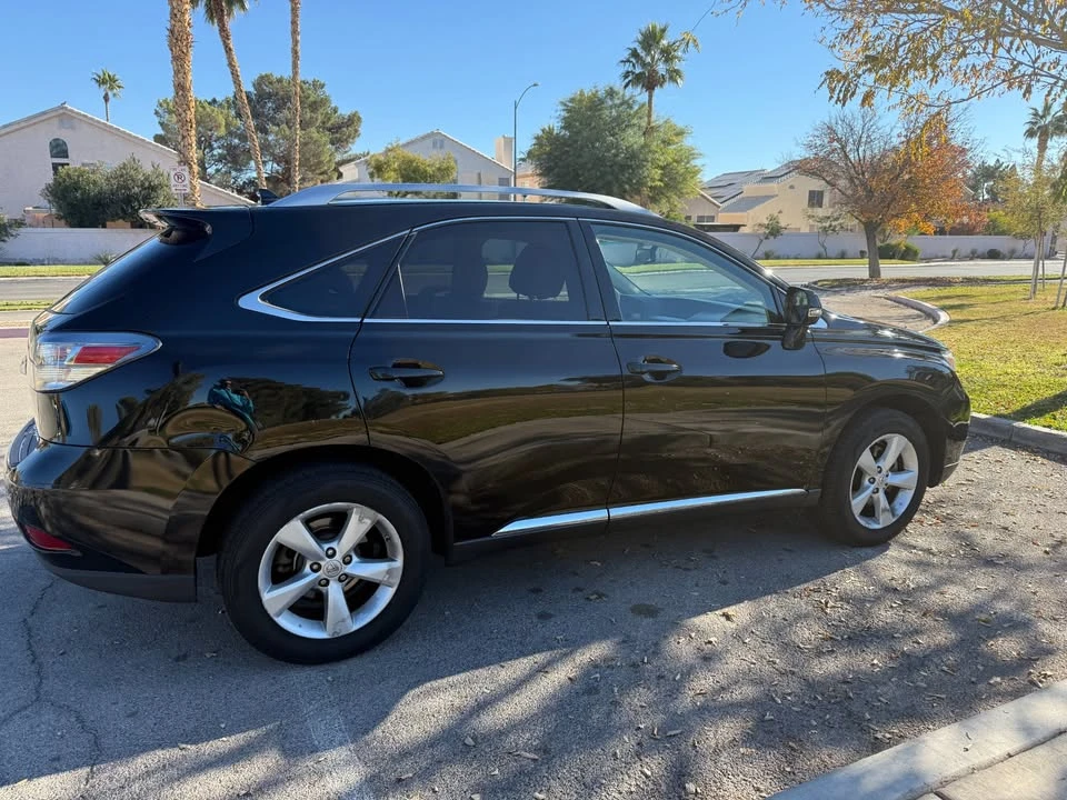 2010 Lexus RX 3rd Gen - Image 5 of 17