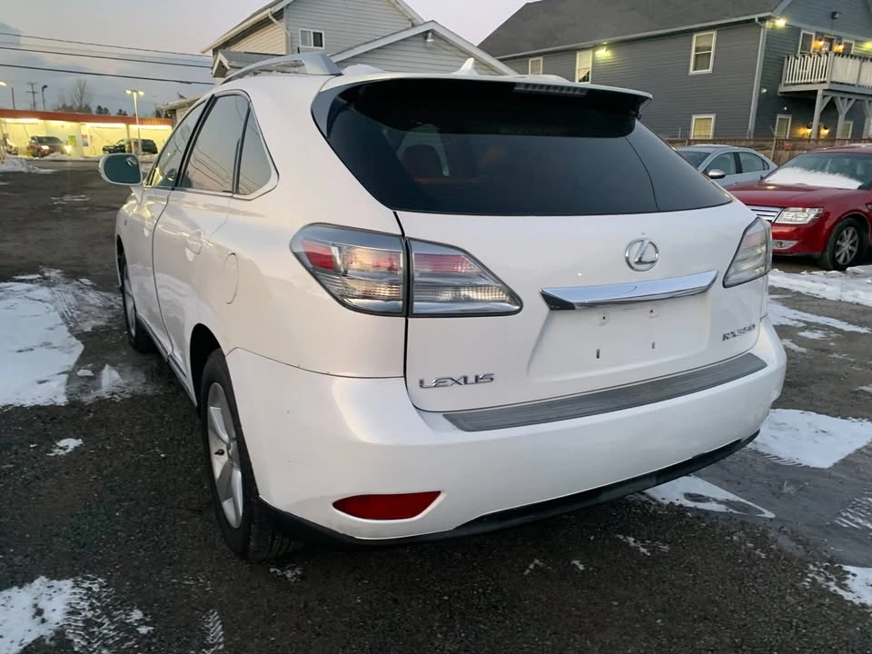2010 Lexus RX 3rd Gen - Image 10 of 20