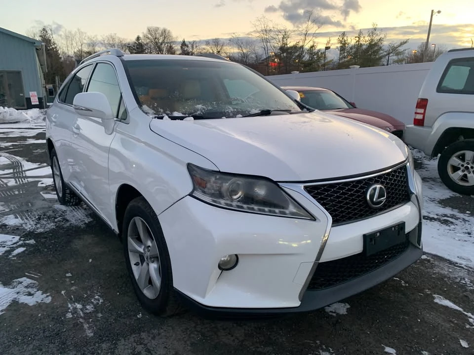 2010 Lexus RX 3rd Gen - Image 5 of 20