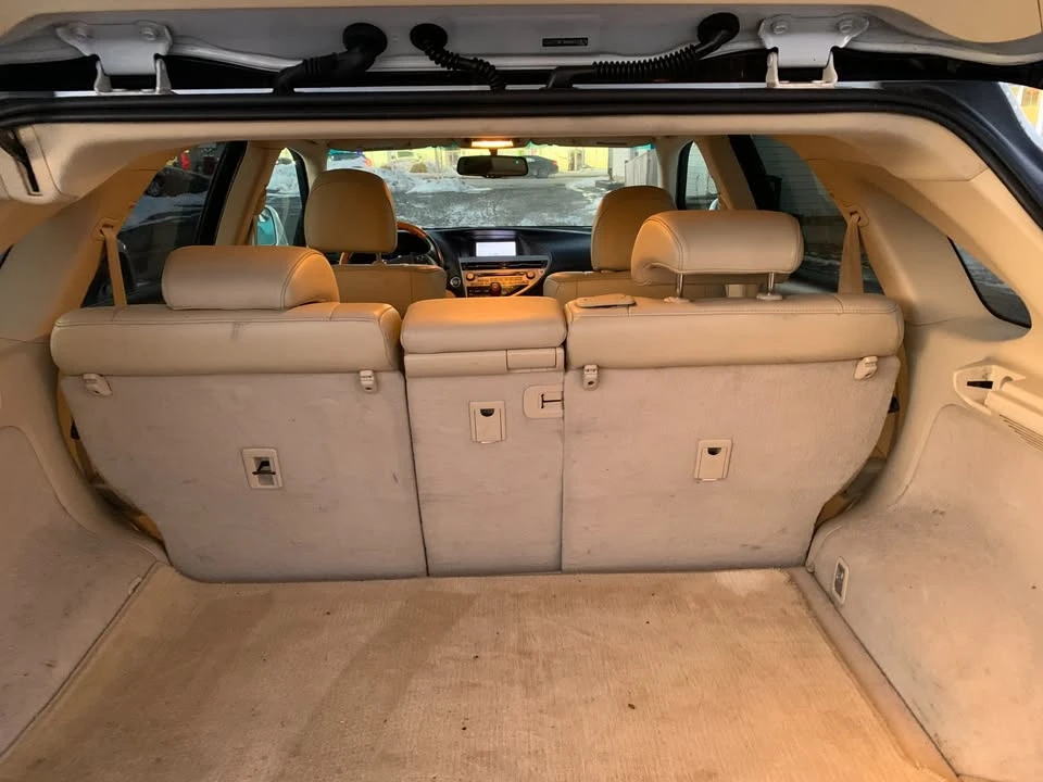 2010 Lexus RX 3rd Gen - Image 19 of 20