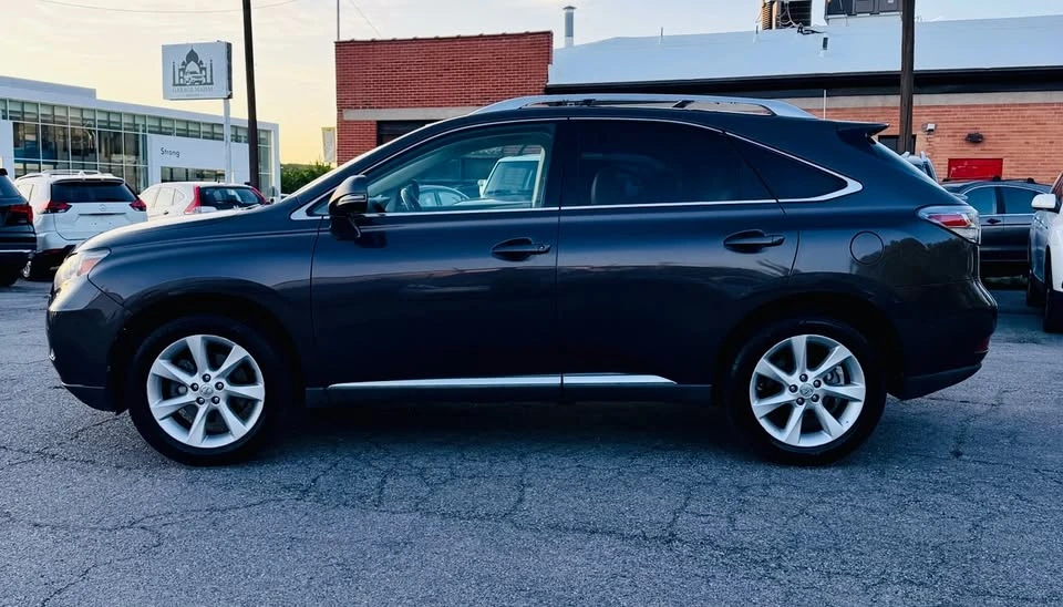 2010 Lexus RX 3rd Gen - Image 5 of 15