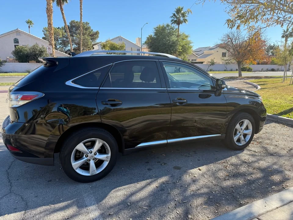 2010 Lexus RX 3rd Gen - Image 5 of 17