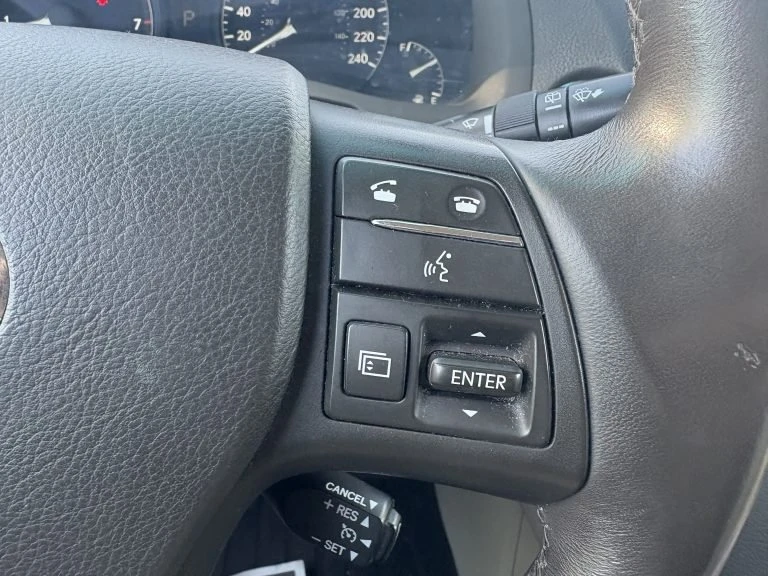 2010 Lexus RX 3rd Gen - Image 11 of 18